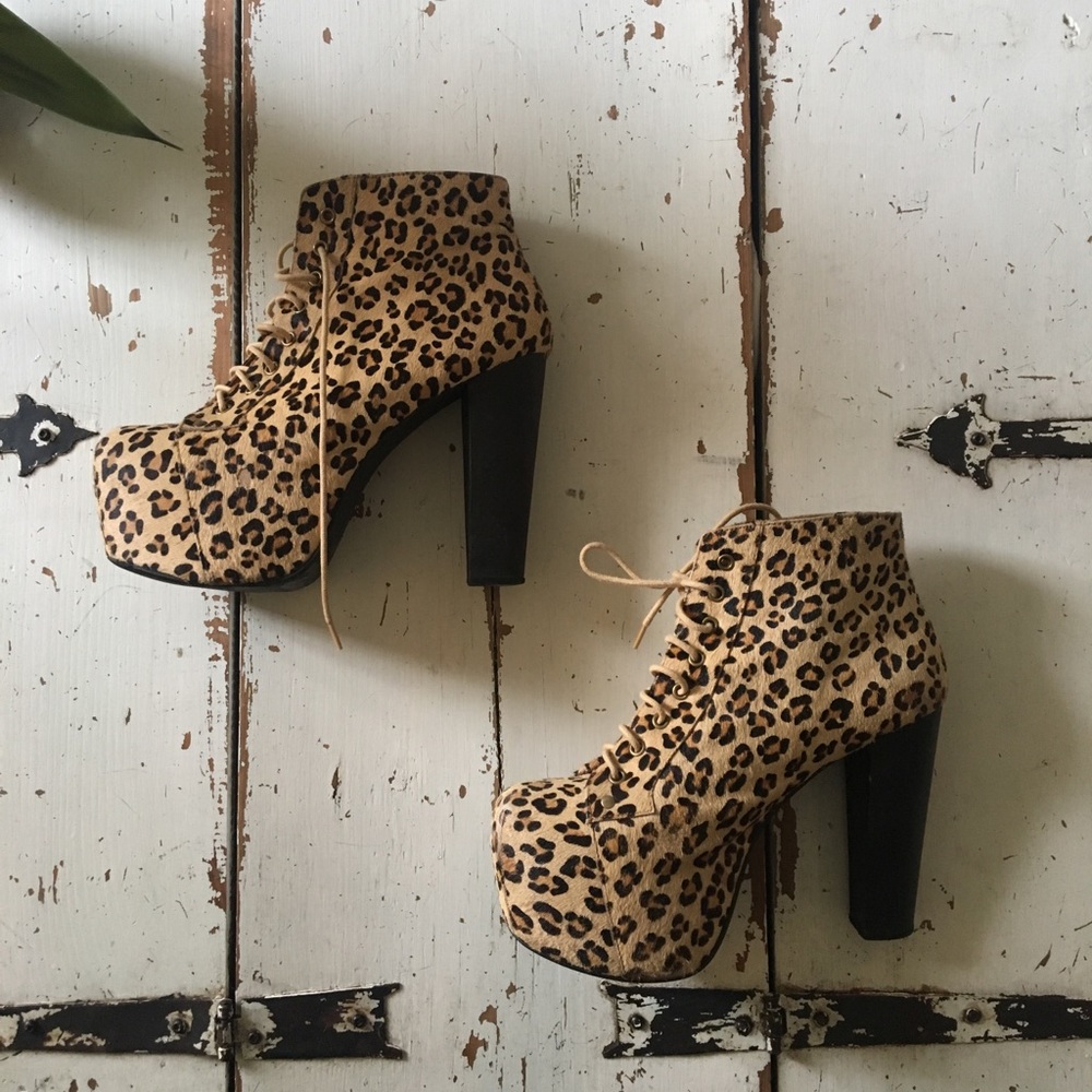 ✨Jeffrey Campbell Cheetah Litas✨